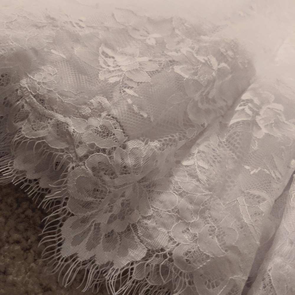 Sexy Lace Short Wedding Dress With Long Sleeve
